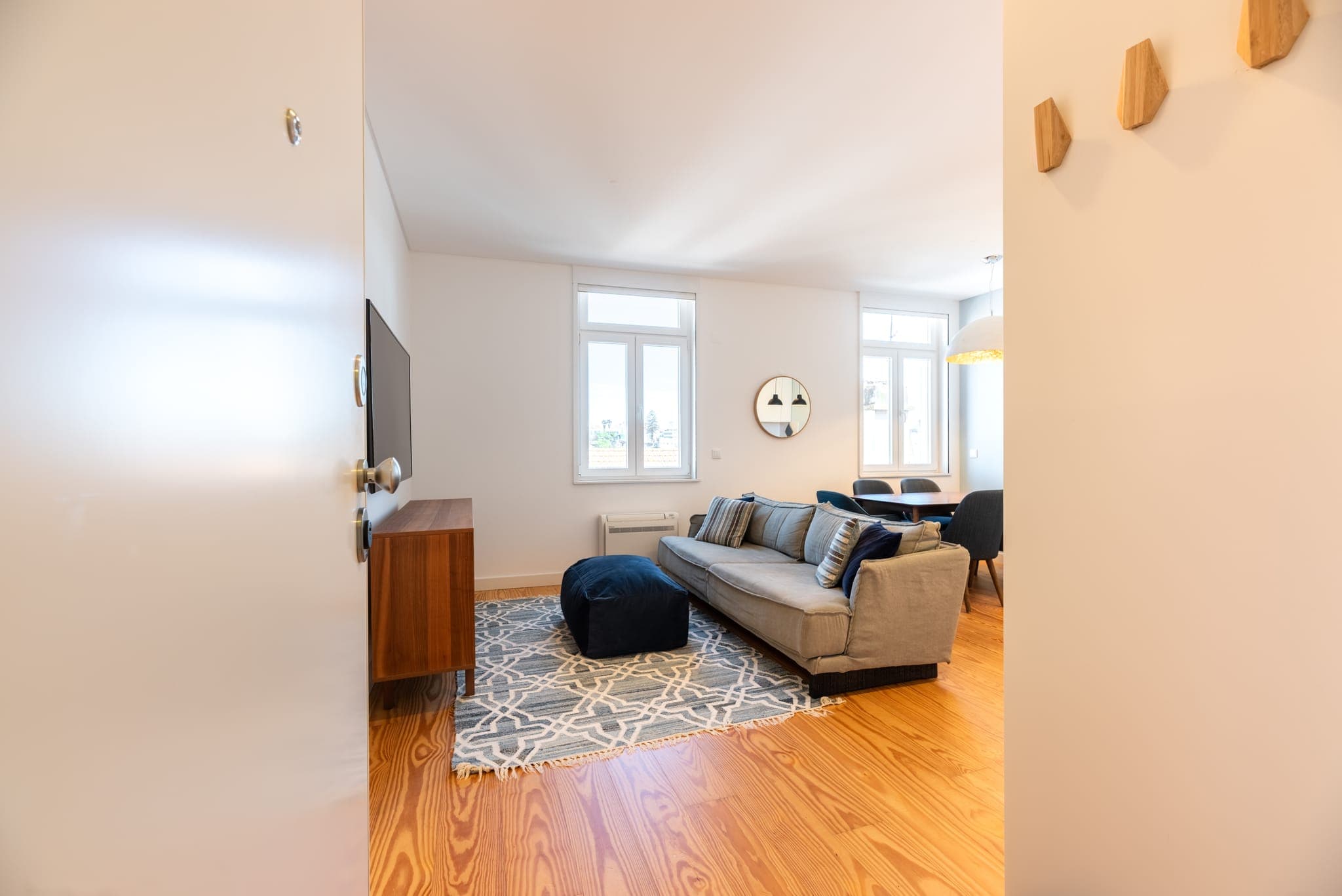 T1 Apartment — Rua das Taipas, Príncipe Real