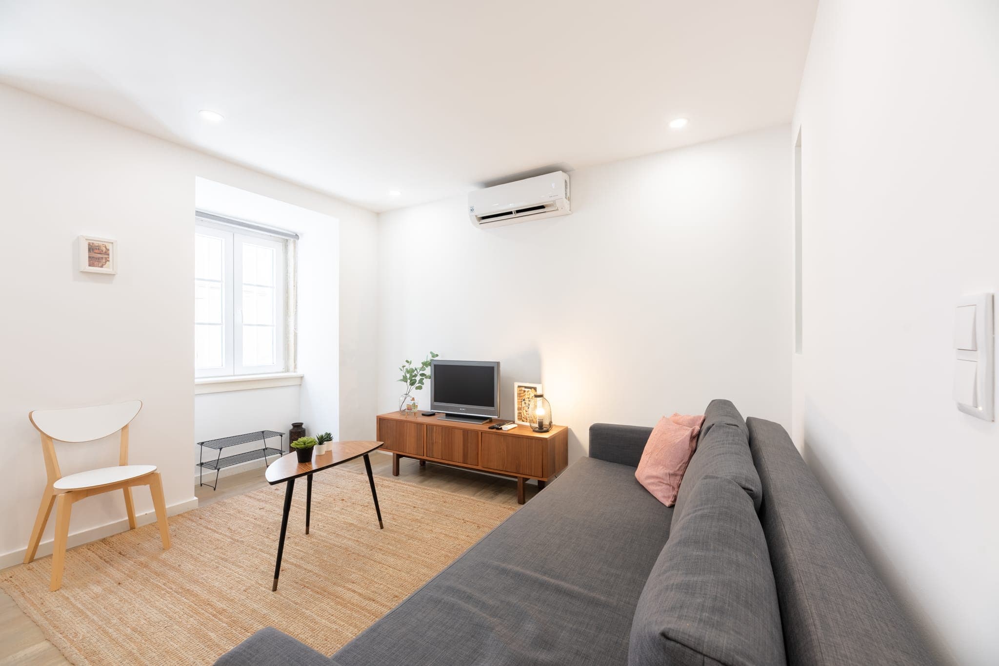 T1 Apartment — Travessa do Marquês de Sampaio, Santa Catarina – photo 2