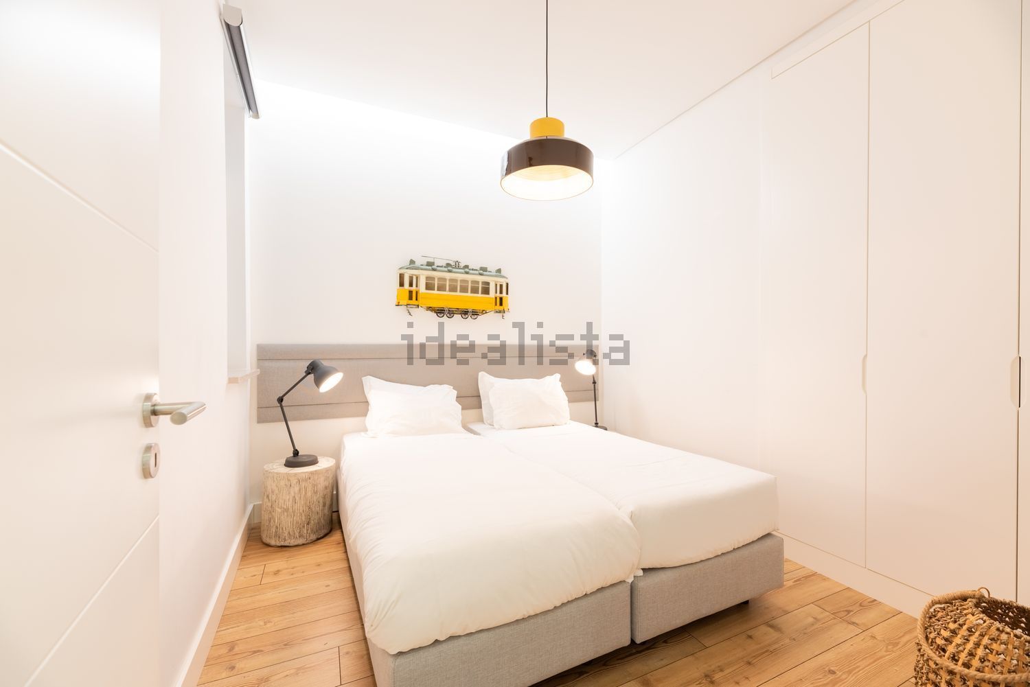 T2 Apartment — Rua Gonçalves Crespo, Saldanha