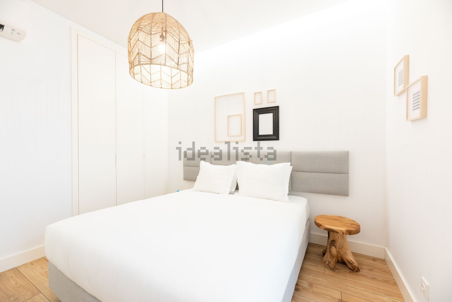 T2 Apartment — Rua Gonçalves Crespo, Saldanha – photo 4