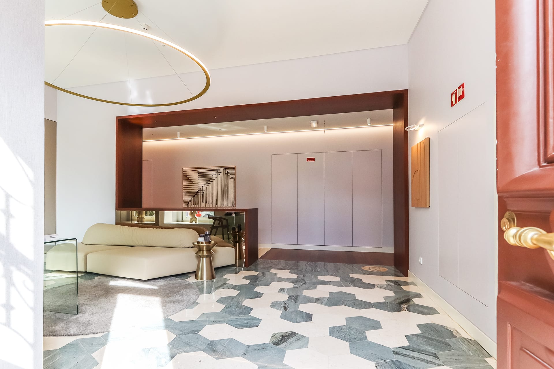 T1 Apartment — Largo das Palmeiras, Saldanha – photo 2
